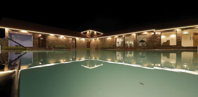 Sarovar Portico